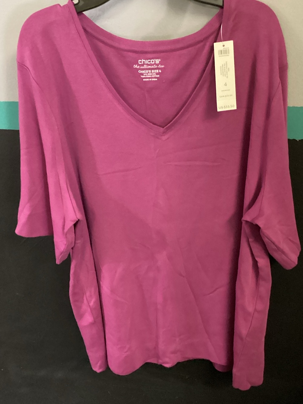 Chico's Magenta V-Neck Short Sleeve Tee